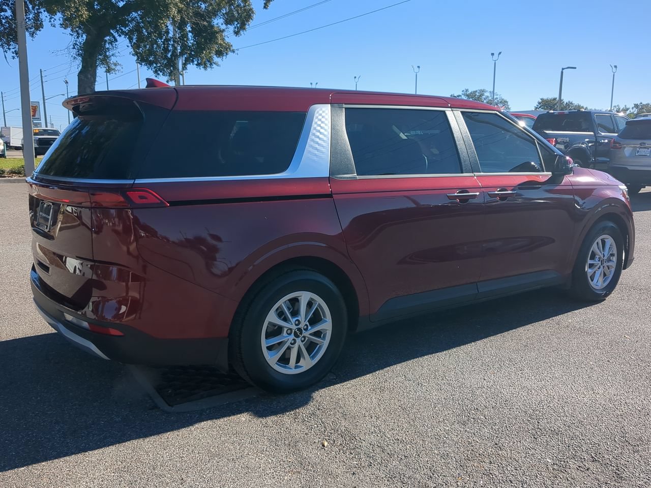 Used 2024 Kia Carnival LX MPV