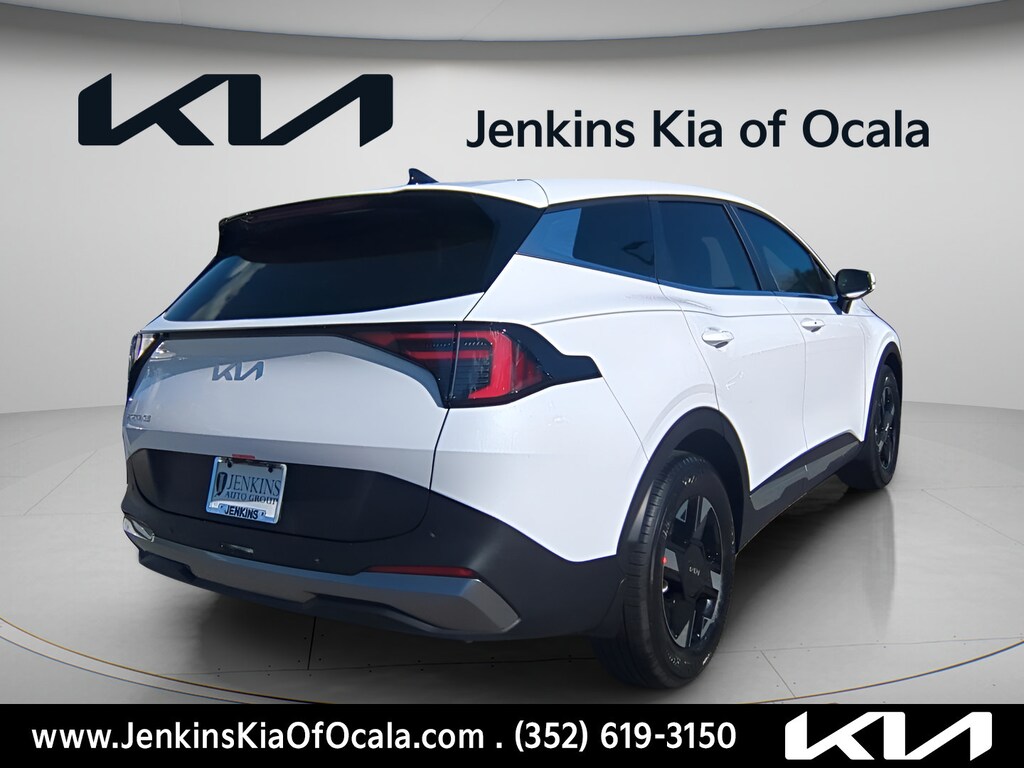 New 2026 Kia Sportage LX SUV