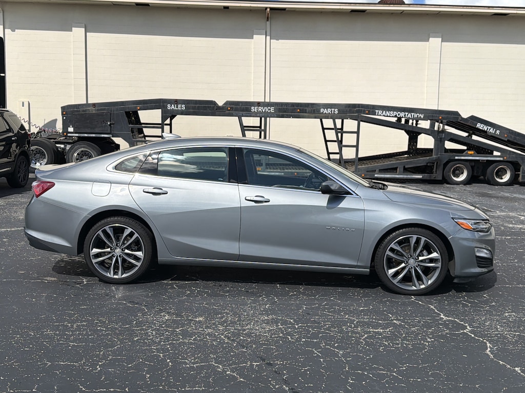 Used 2024 Chevrolet Malibu LT w/2LT Sedan