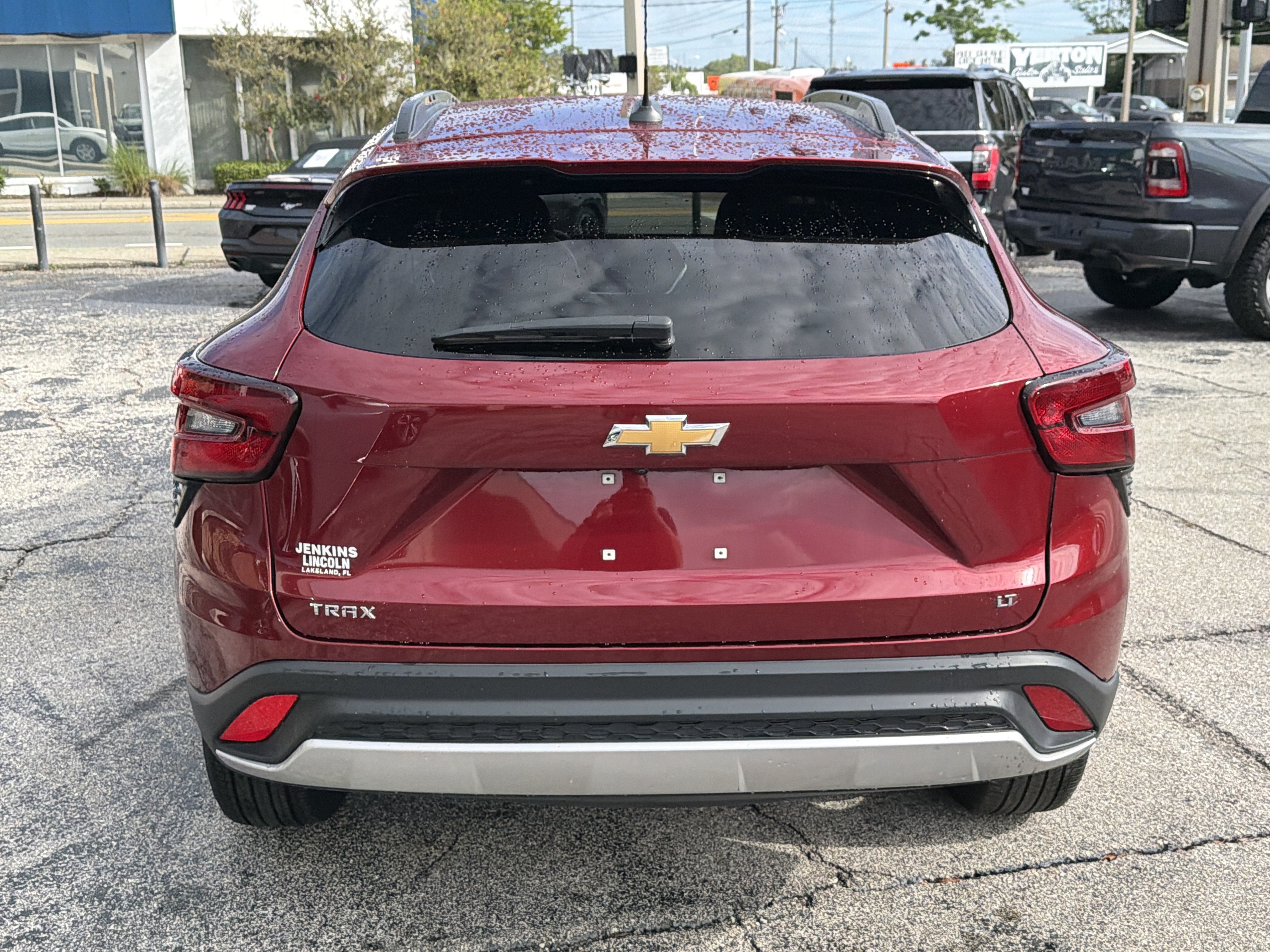Used 2025 Chevrolet Trax LT SUV