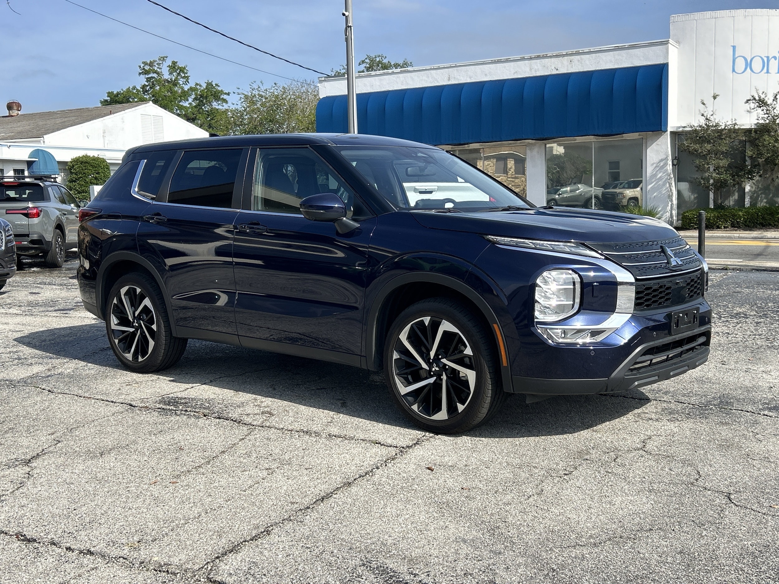 2023 Mitsubishi Outlander