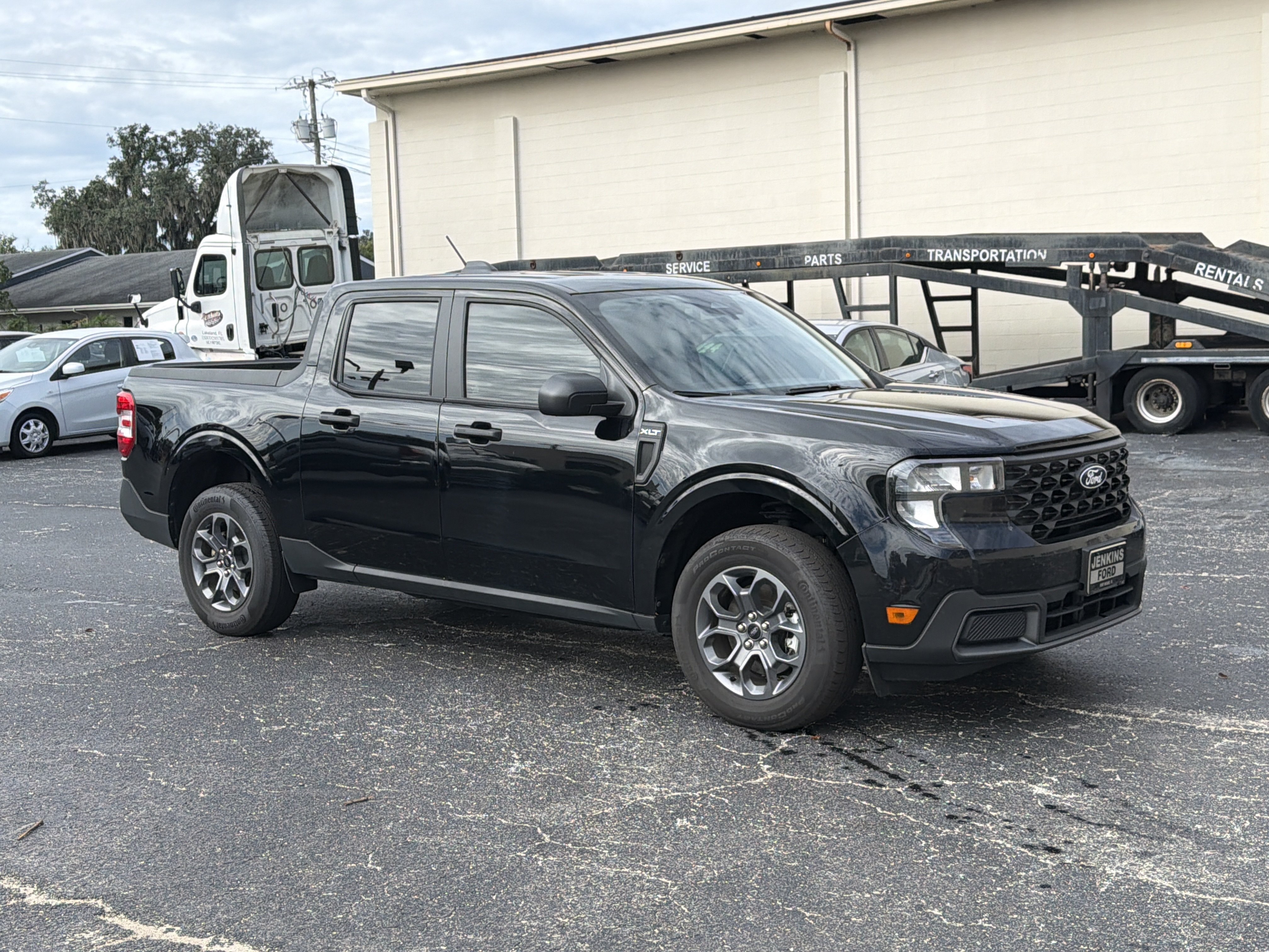 Used 2025 Ford Maverick XLT Crew Cab Short Bed Truck