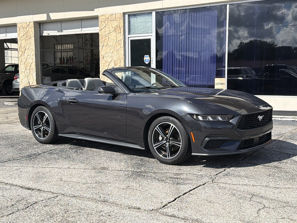 Used 2024 Ford Mustang Convertible
