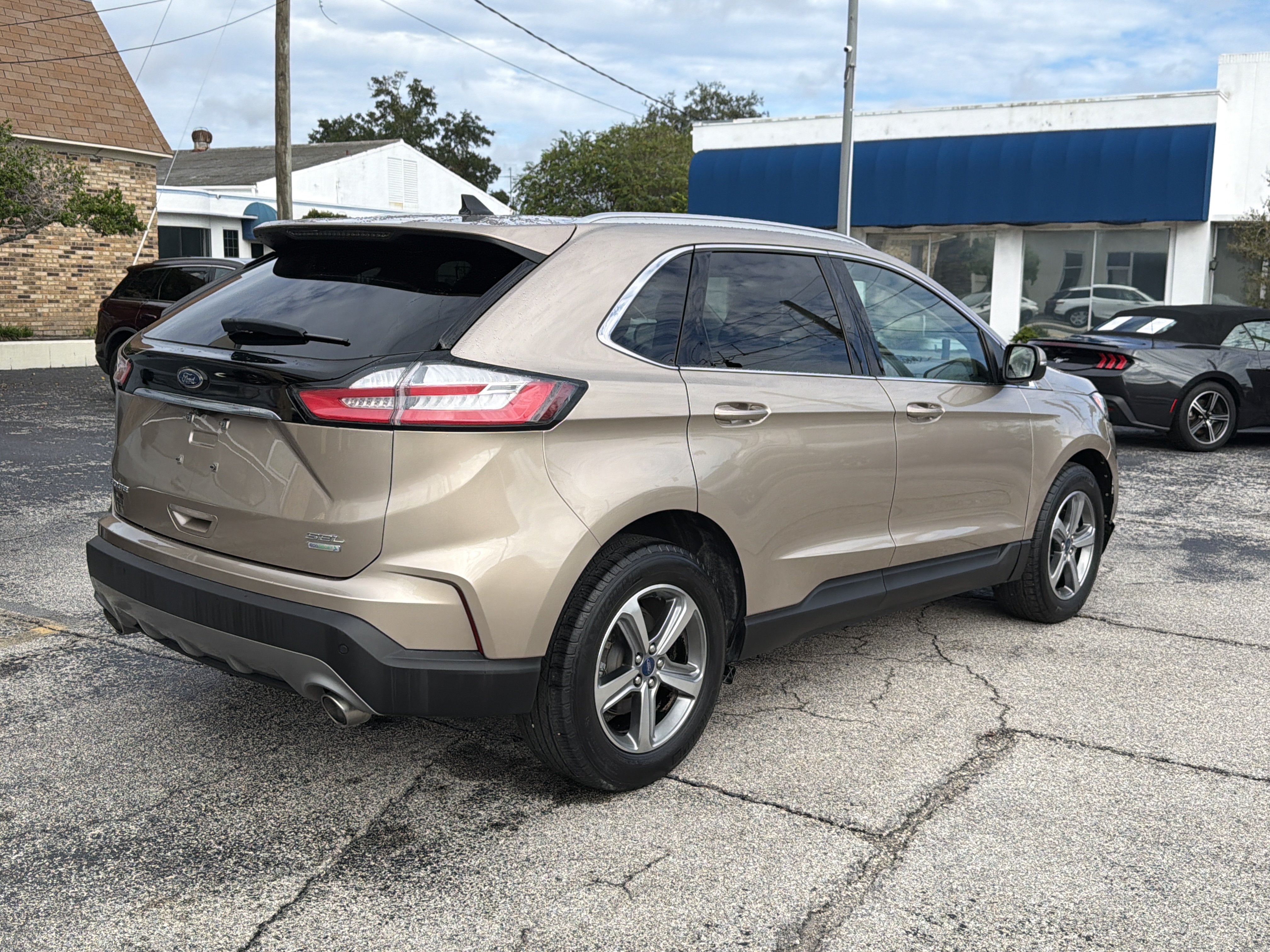Used 2020 Ford Edge SUV