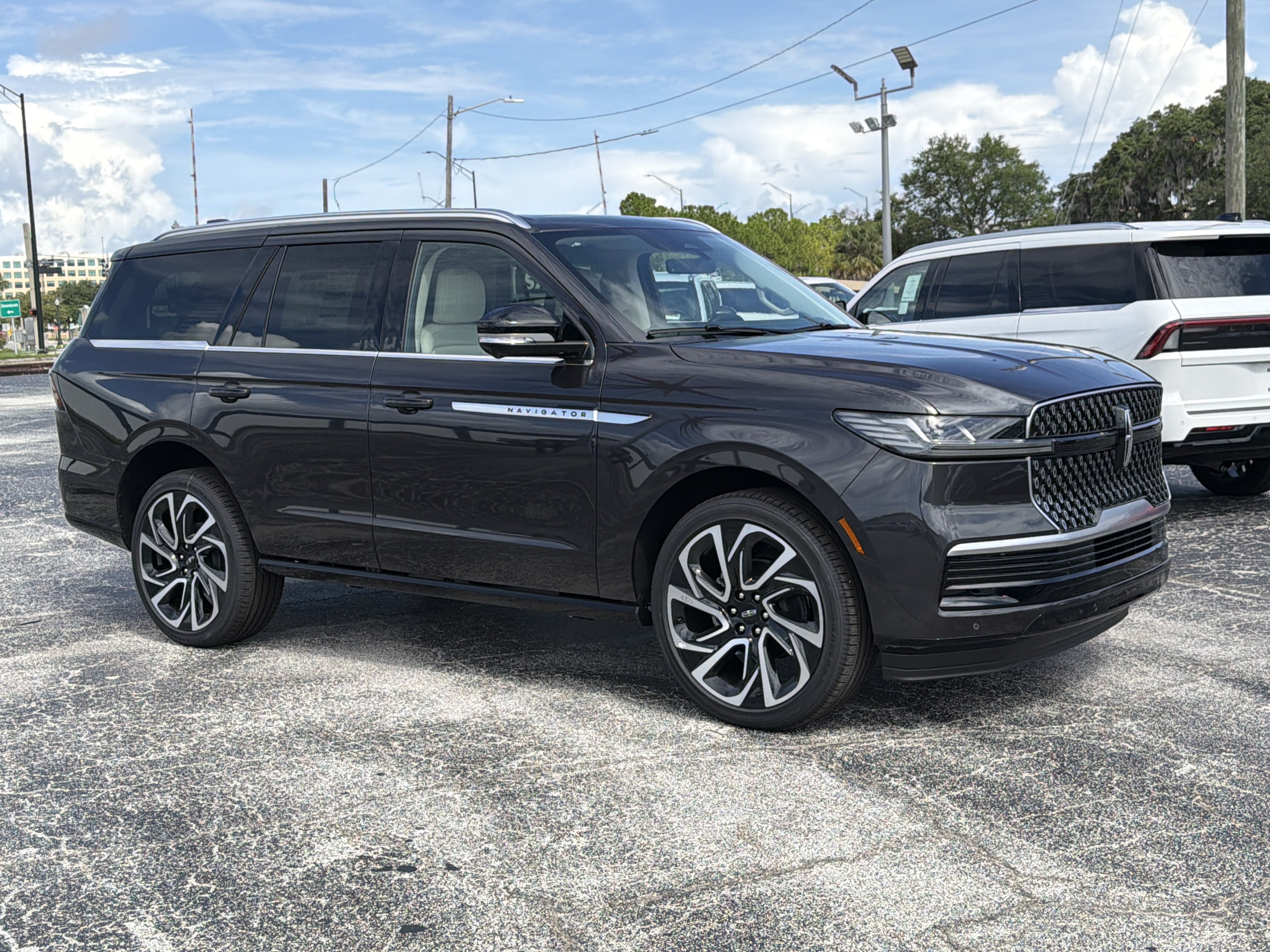 2027 Lincoln Navigator Reserve SUV
