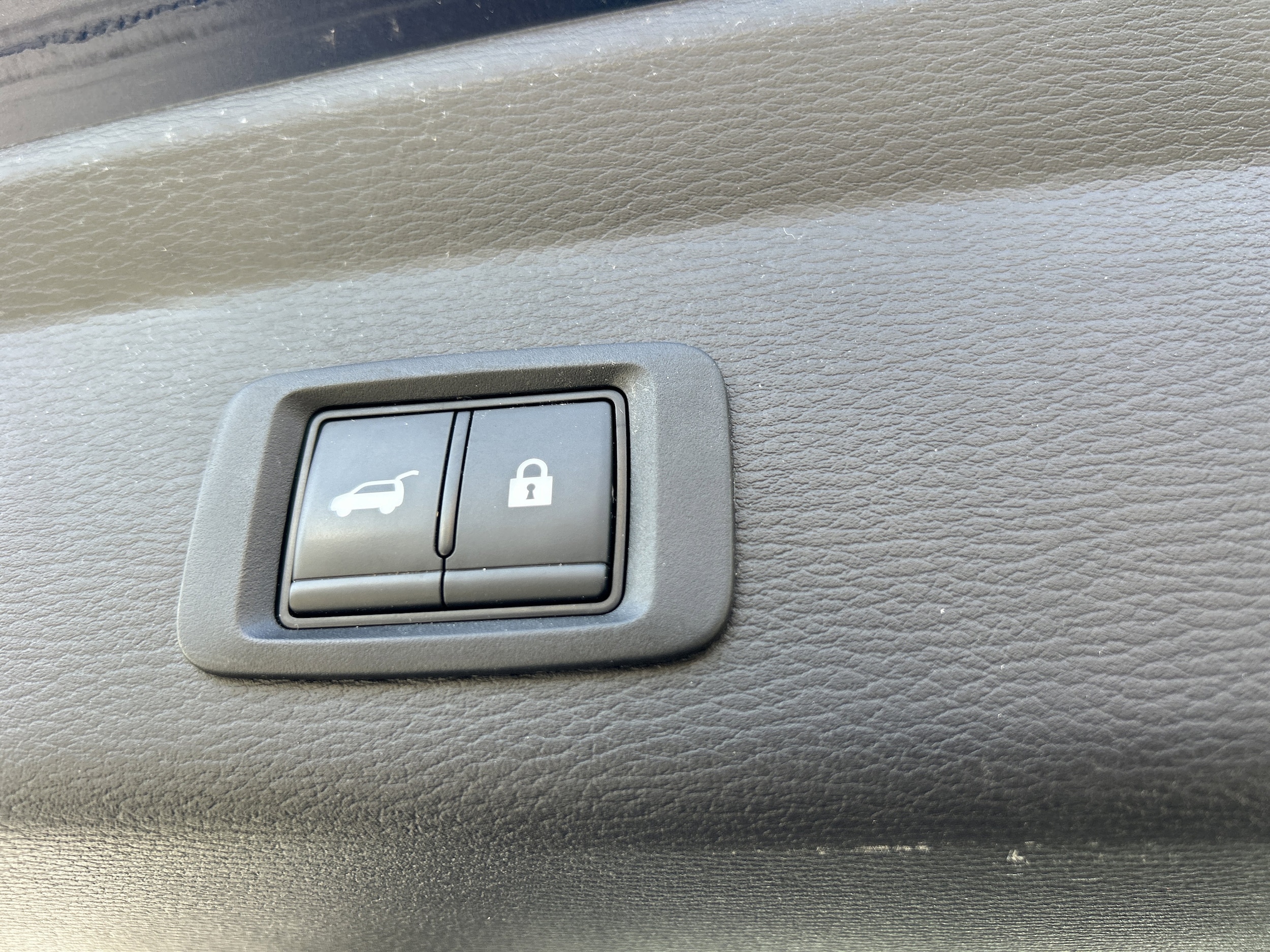 2023 Mitsubishi Outlander SE - Photo 19