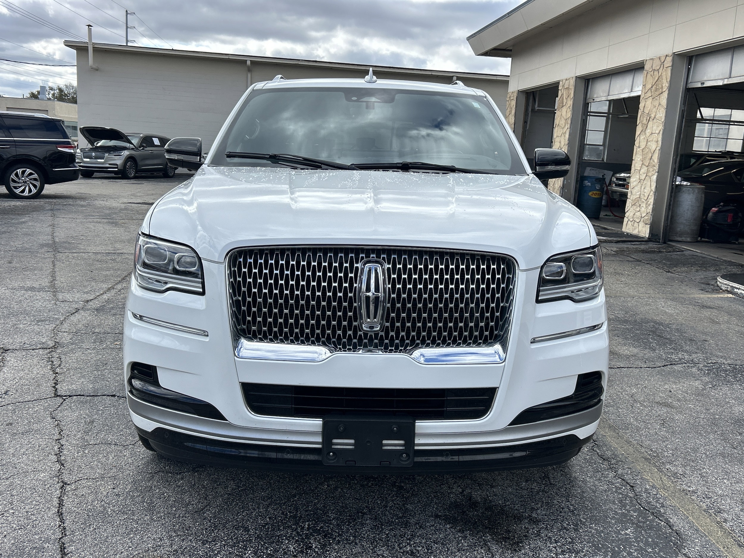 2023 Lincoln Navigator Reserve - Photo 8