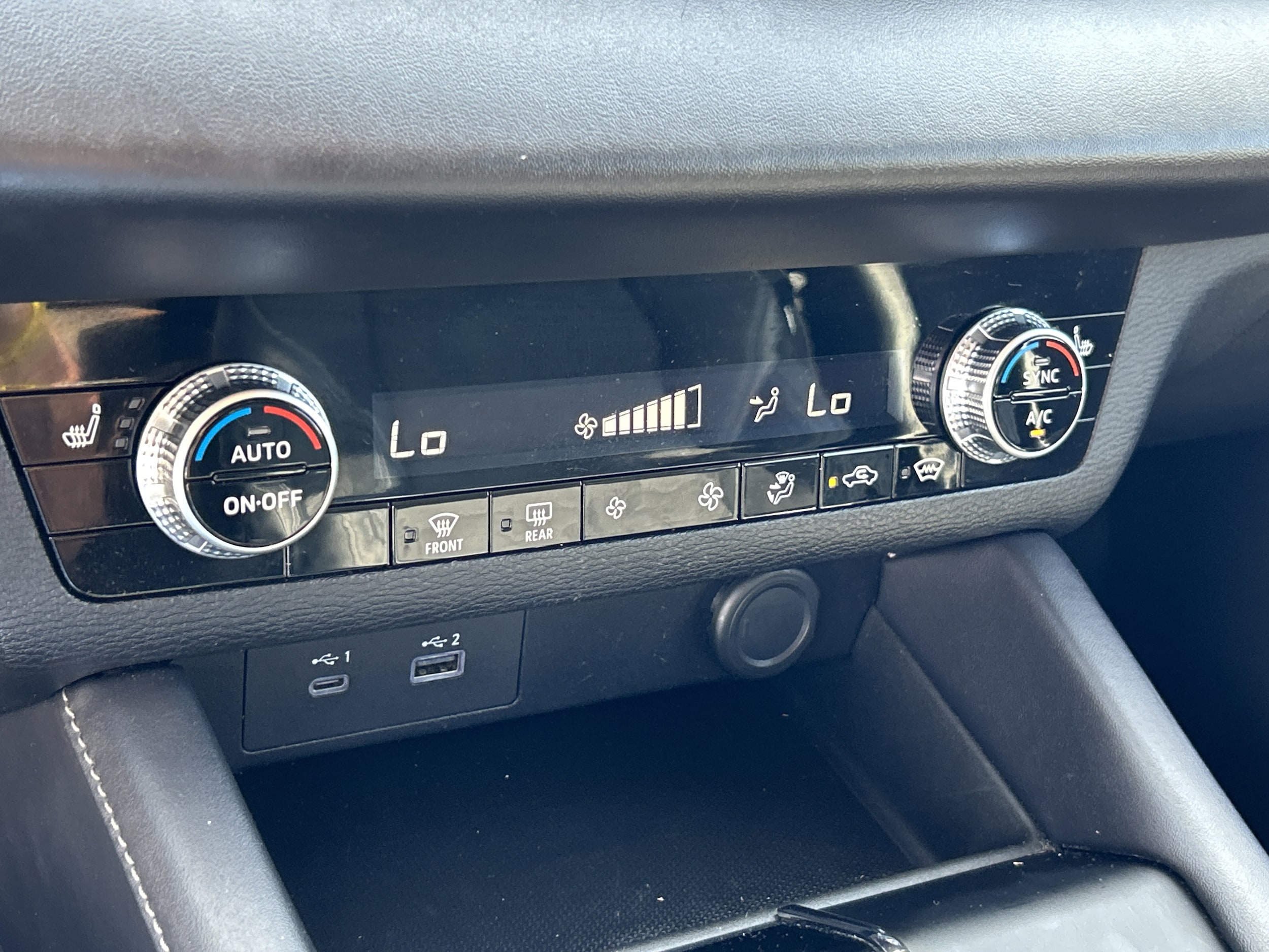 2023 Mitsubishi Outlander SE - Photo 30