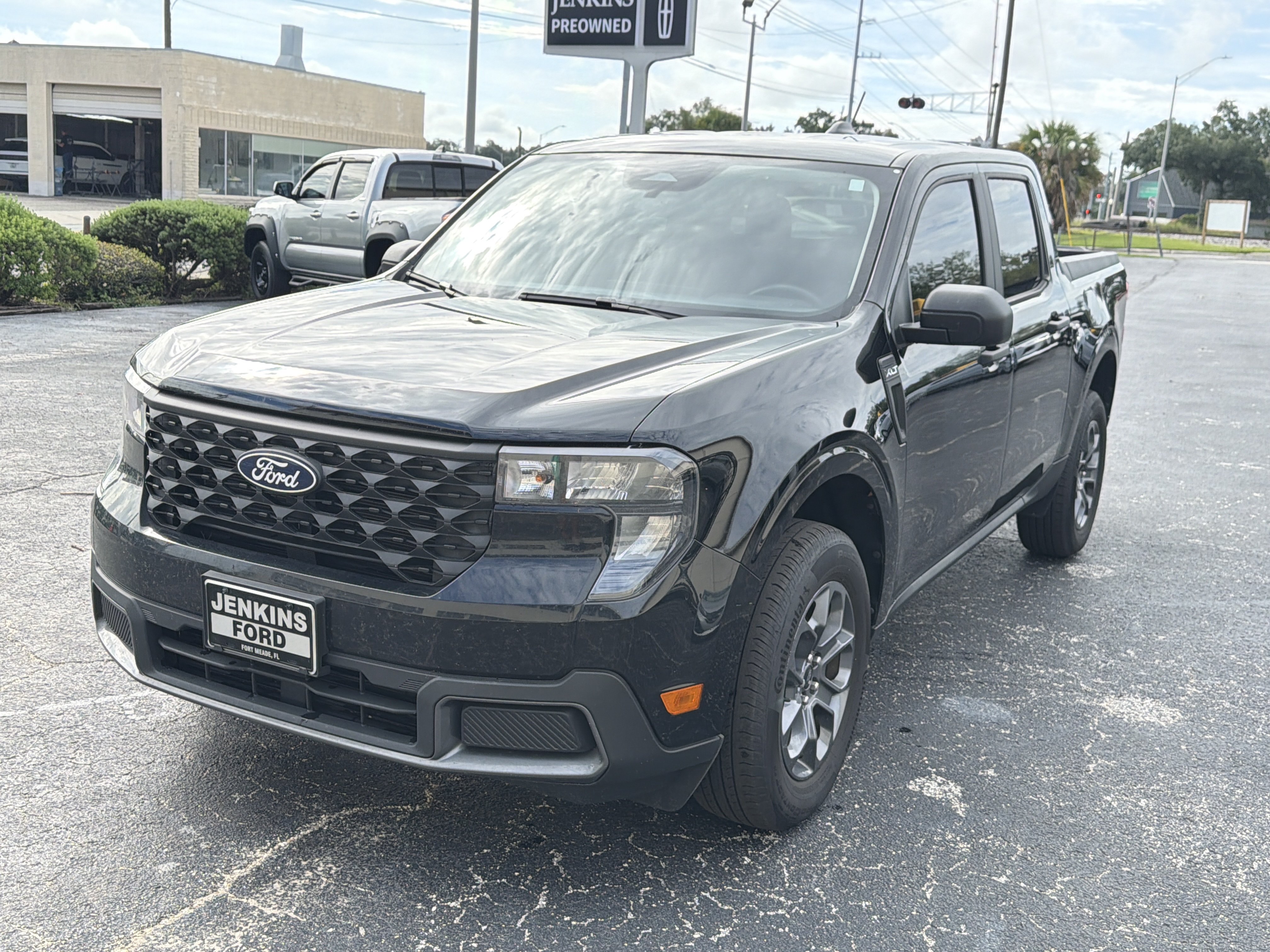 Used 2025 Ford Maverick XLT Crew Cab Short Bed Truck