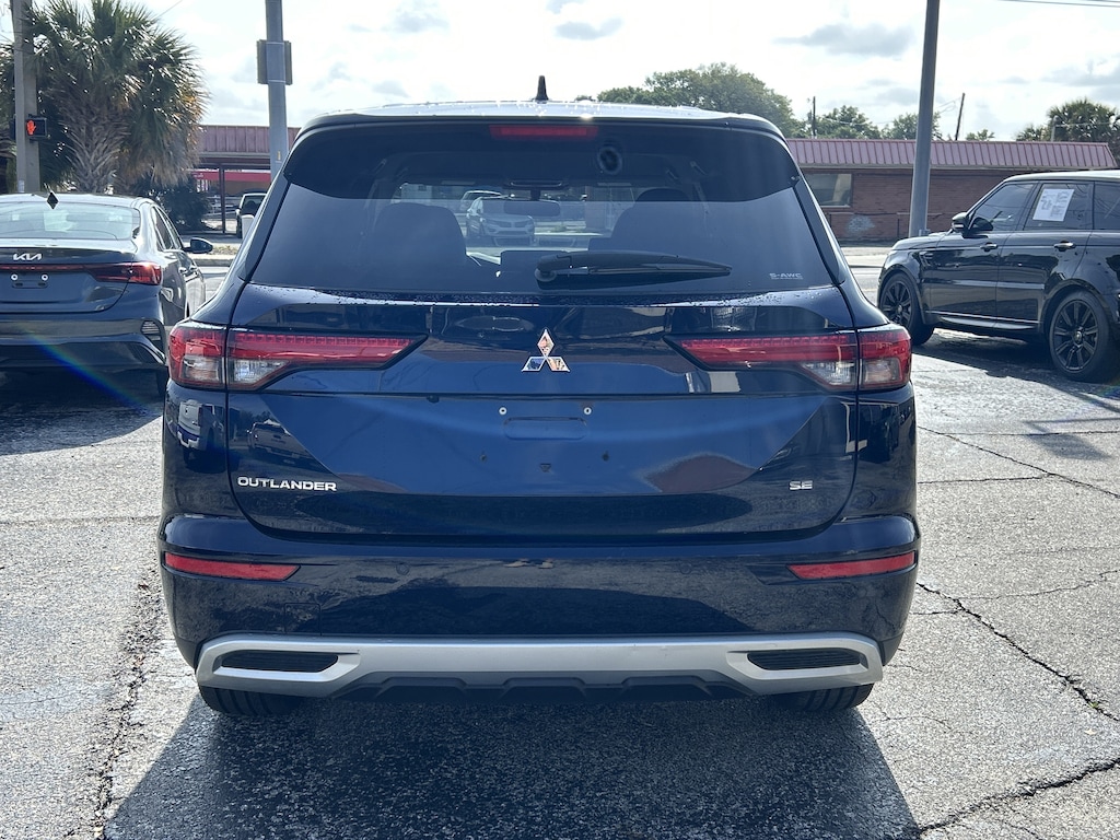 Used 2023 Mitsubishi Outlander SE SUV