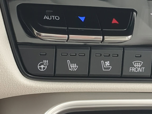 2026 Mazda CX-90 Premium Plus Package - Photo 17