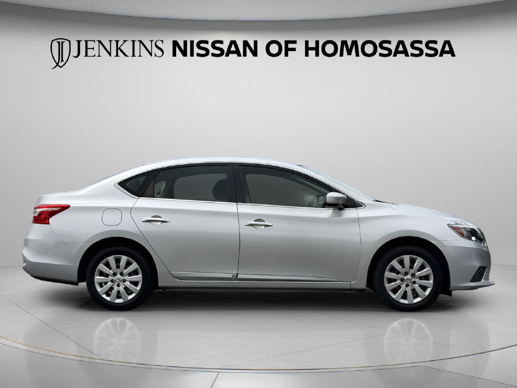 Used 2017 Nissan Sentra S with VIN 3N1AB7AP5HY208852 for sale in Homosassa, FL