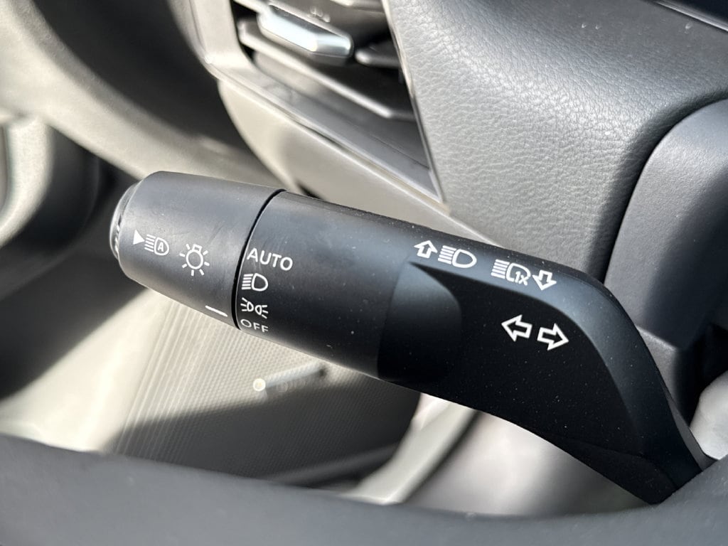 2026 Nissan Sentra SR - Photo 25
