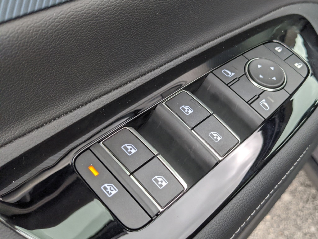 2025 Nissan Murano SL - Photo 23