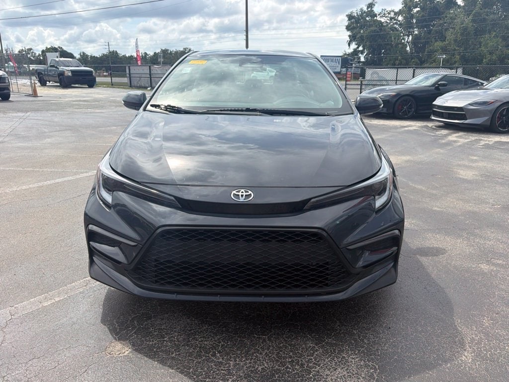Used 2024 Toyota Corolla SE Sedan