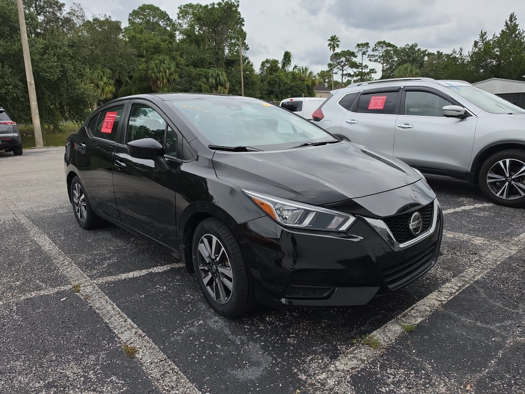  Nissan Versa