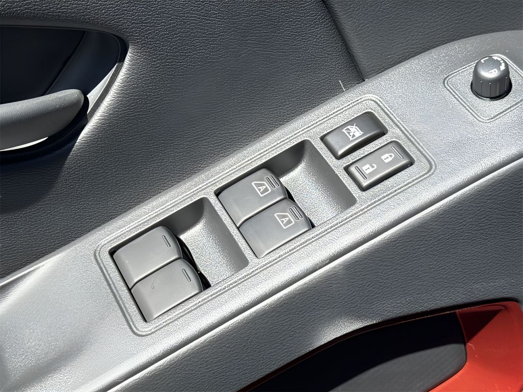 2026 Nissan Frontier PRO-X - Photo 9
