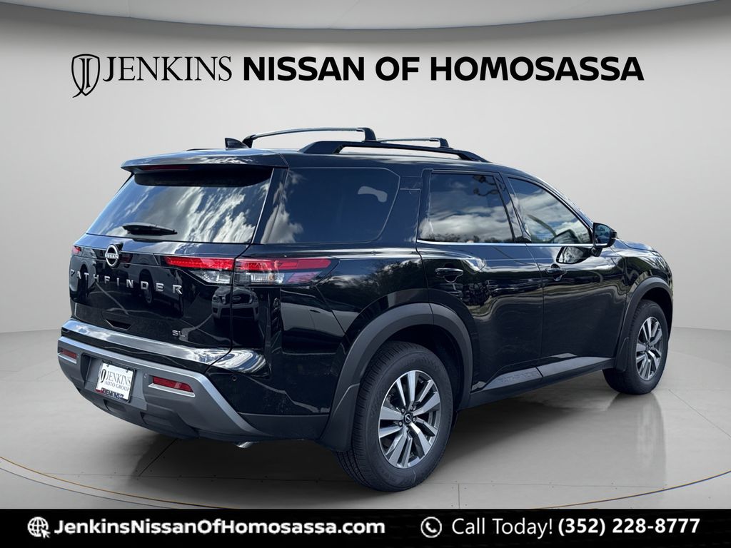 New 2026 Nissan Pathfinder SL SUV