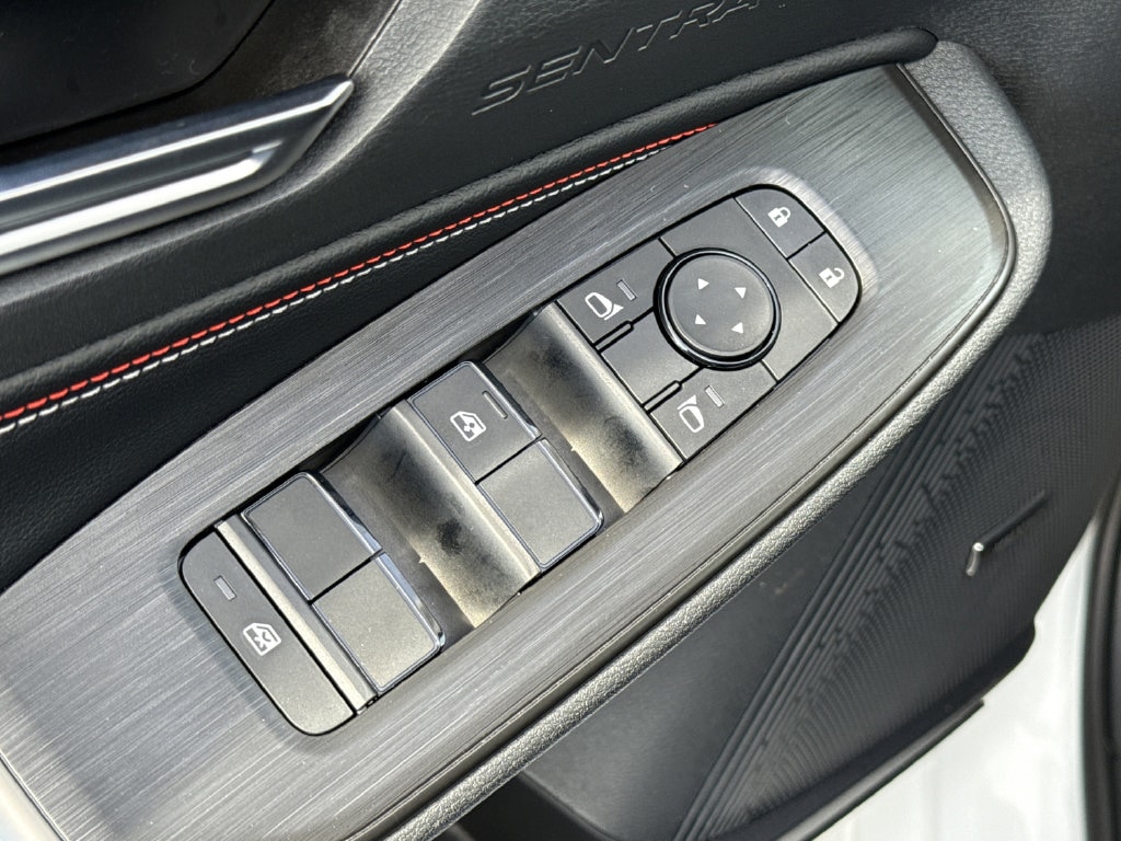 2026 Nissan Sentra SR - Photo 44