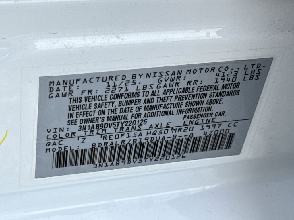 2026 Nissan Sentra SR - Photo 17