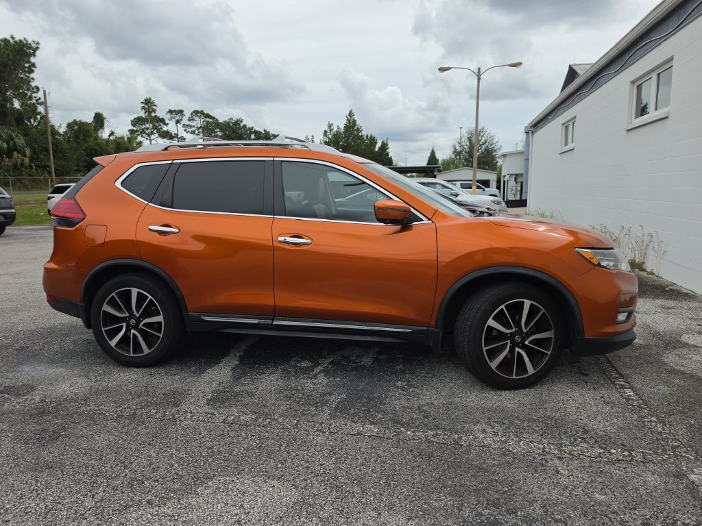 Used 2017 Nissan Rogue SL with VIN 5N1AT2MT0HC845965 for sale in Homosassa, FL