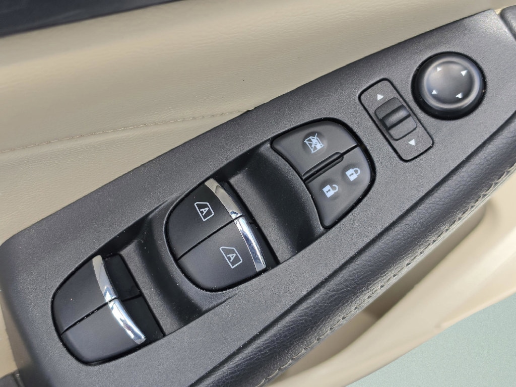 2023 Nissan Maxima Platinum - Photo 26