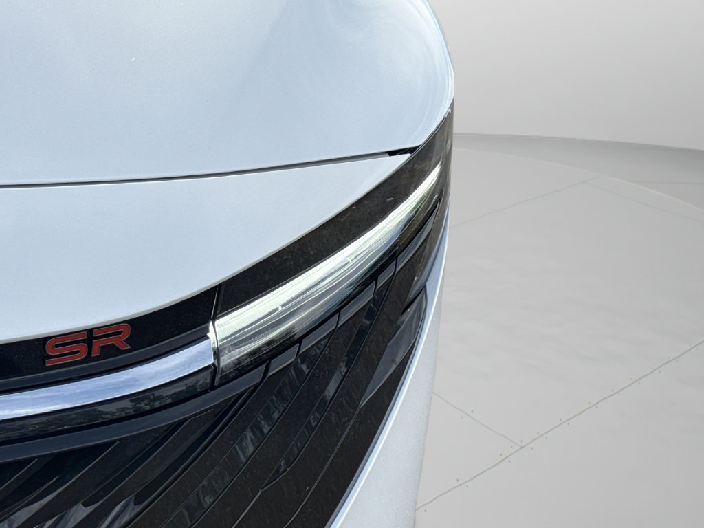 2026 Nissan Sentra SR - Photo 40