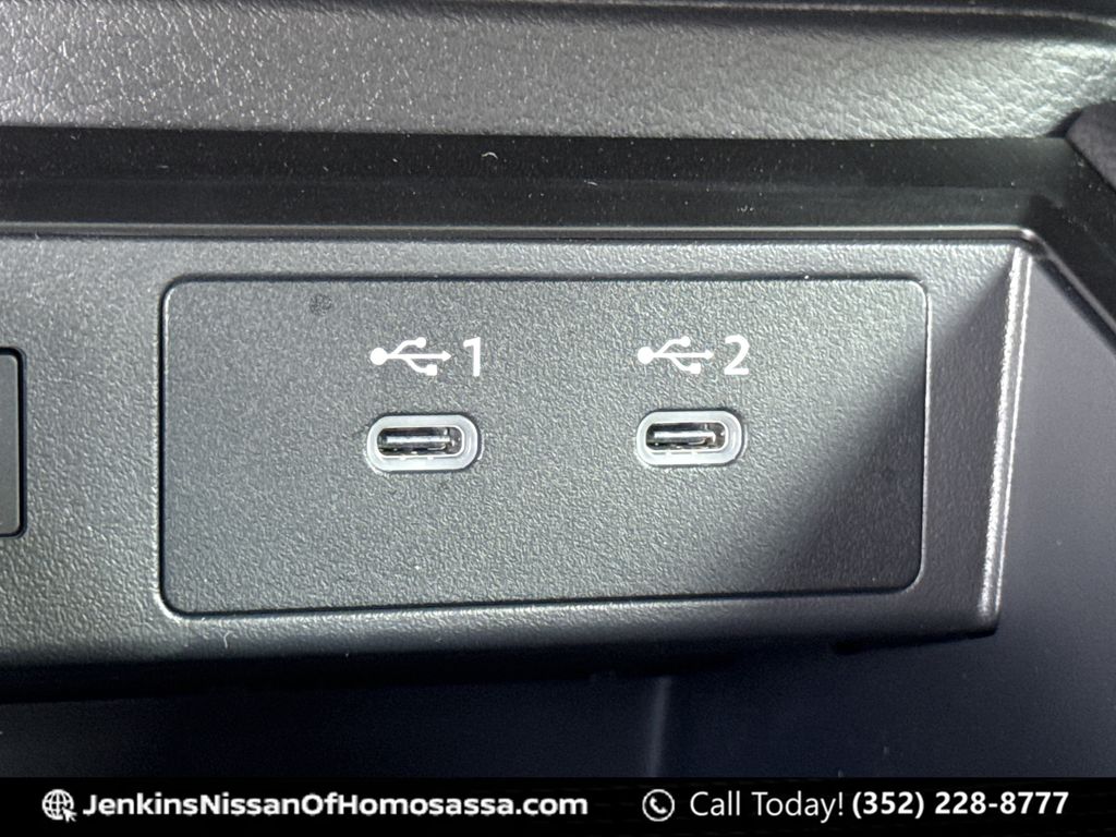 2026 Nissan KICKS SR - Photo 33