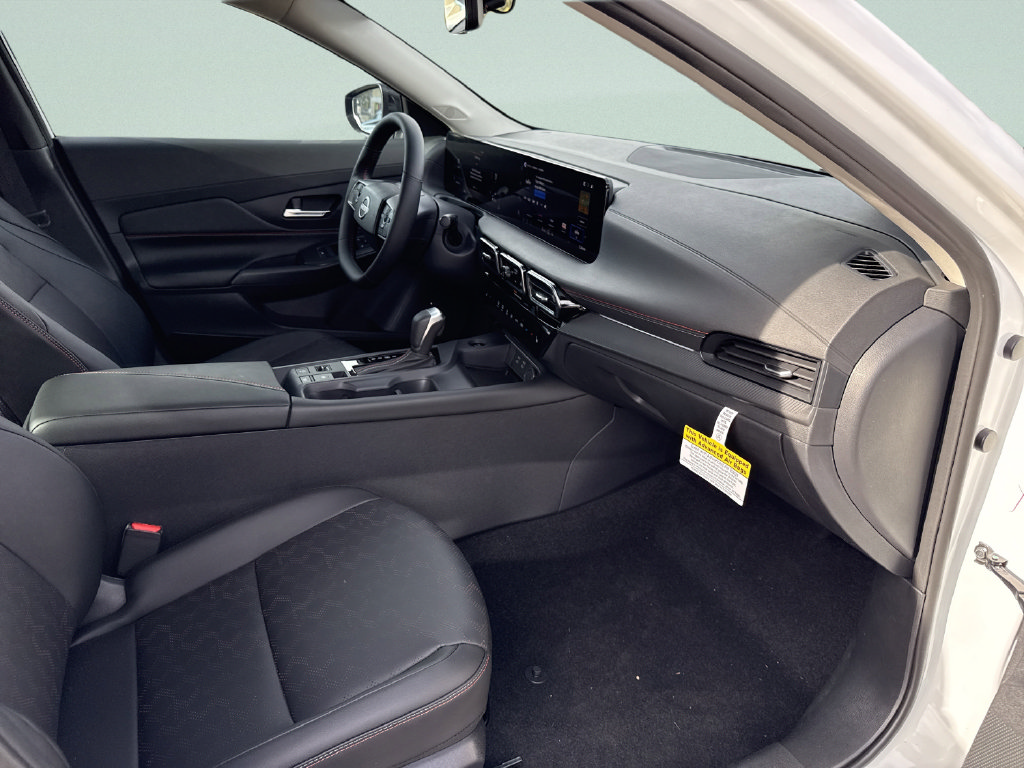 2026 Nissan Sentra SR - Photo 37