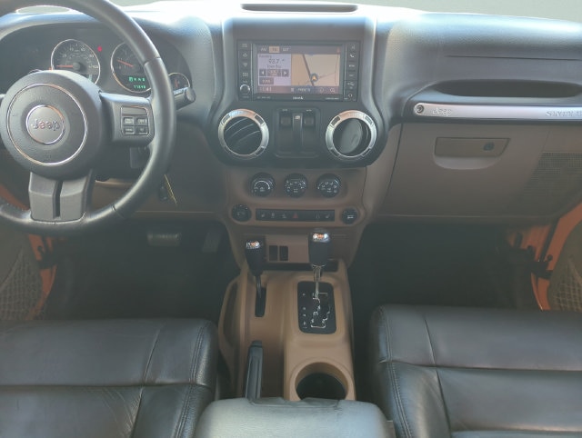 2012 Jeep Wrangler Sahara - Photo 25