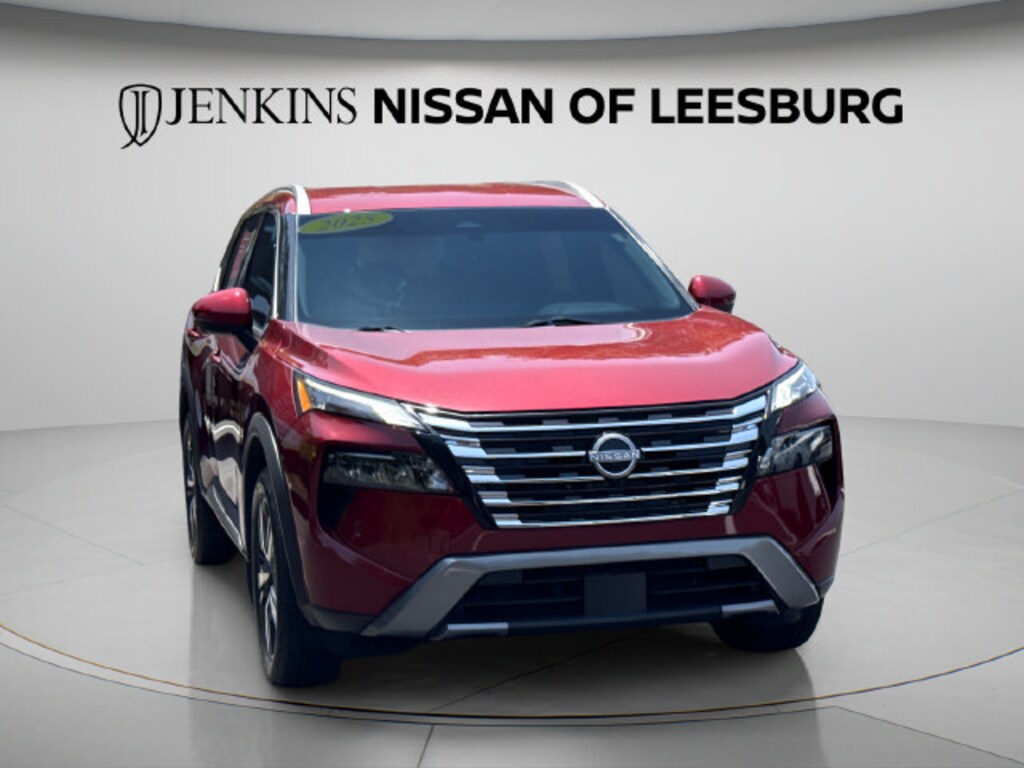 Certified 2025 Nissan Rogue SL SUV
