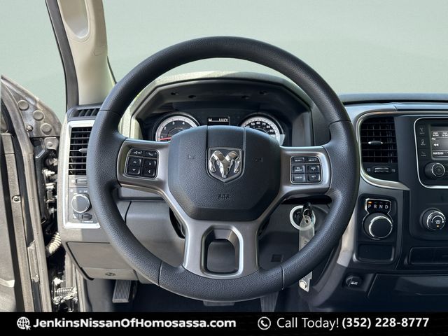 2024 RAM Ram 1500 Classic SLT - Photo 43