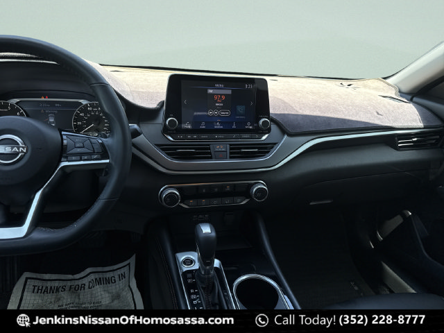 2024 Nissan Altima SR - Photo 26