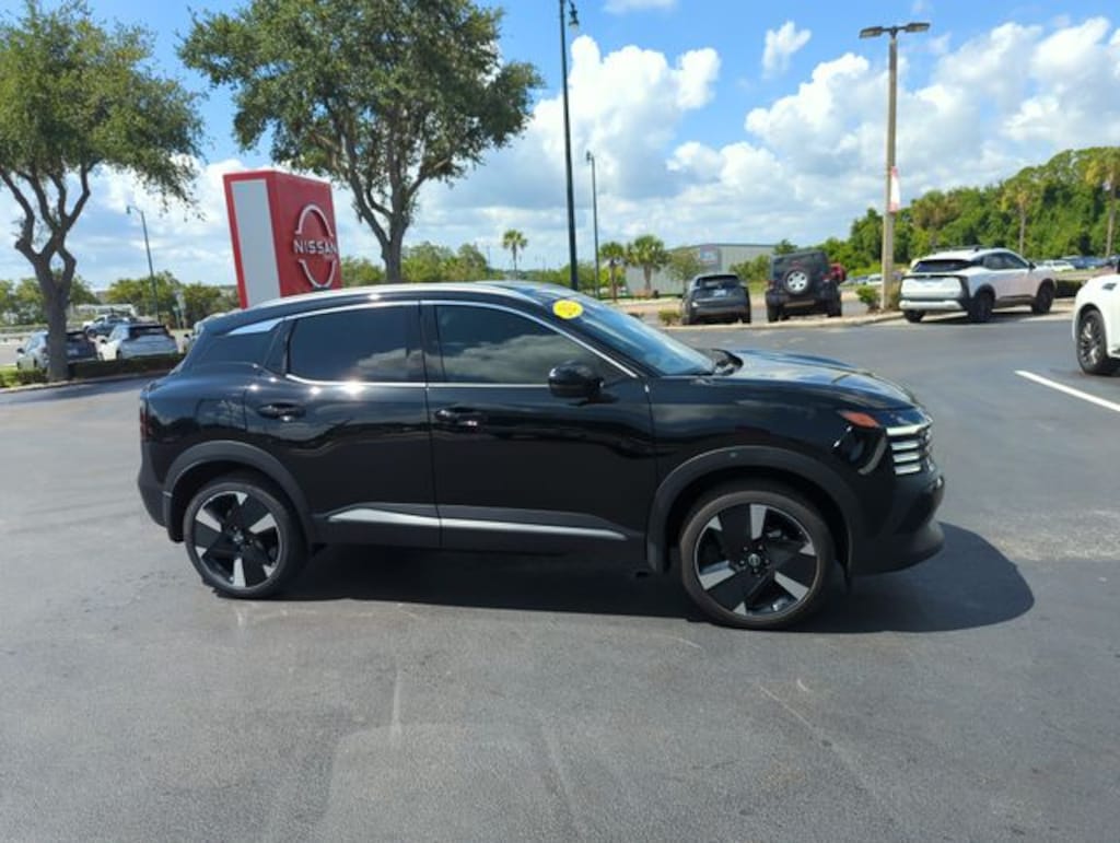 Certified 2025 Nissan Kicks SR SUV