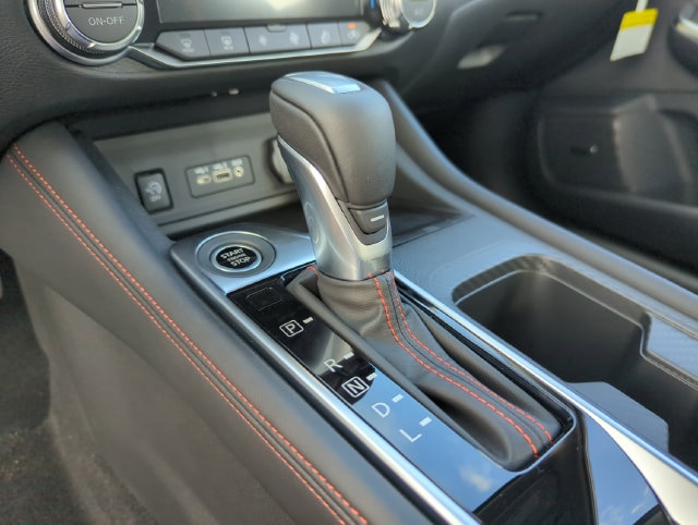 2025 Nissan Sentra SR - Photo 33