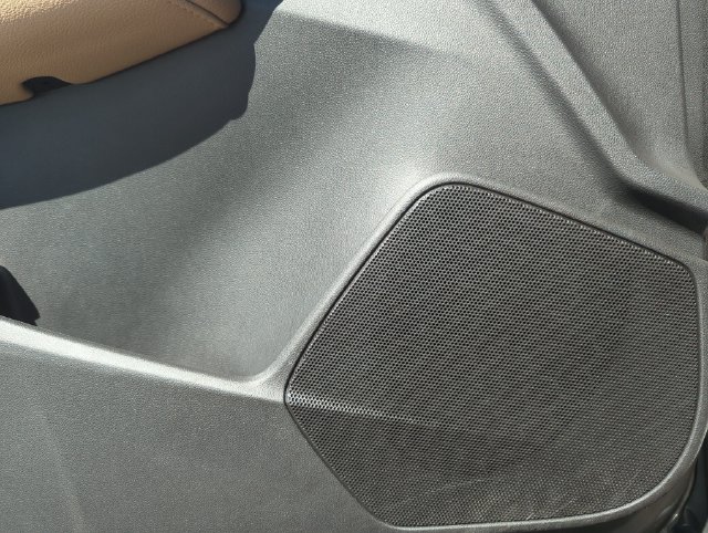 2025 Cadillac XT4 Premium Luxury - Photo 34