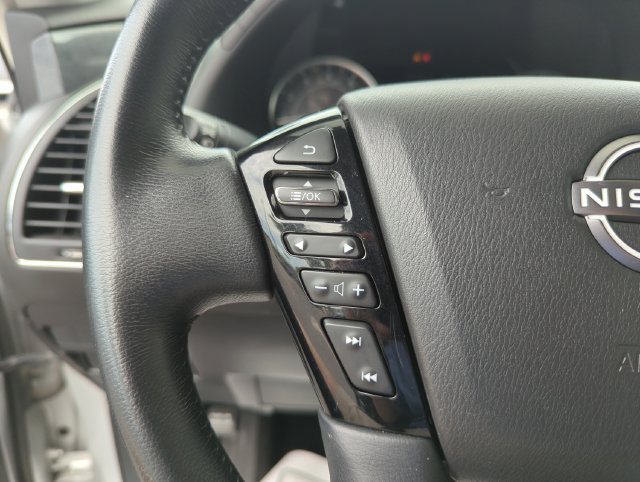 2022 Nissan Armada SV - Photo 39