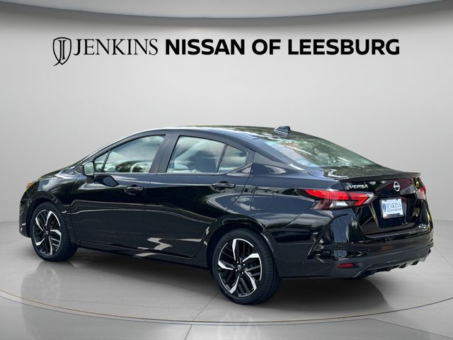 2024 Nissan Versa Sedan SR - Photo 11