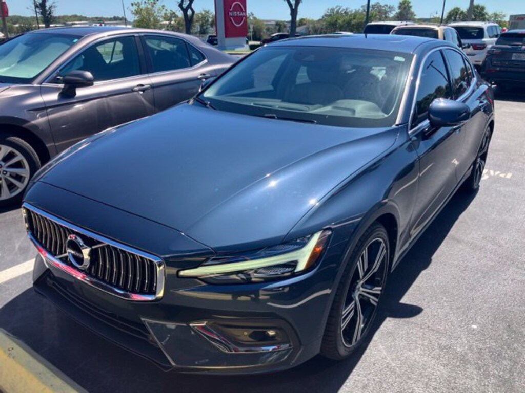 Certified 2021 Volvo S60 T5 Inscription Sedan