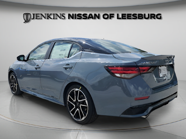 2025 Nissan Sentra SR - Photo 9
