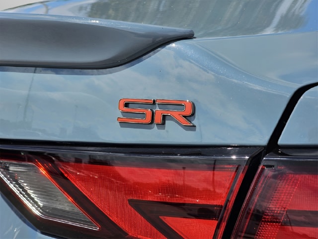 2025 Nissan Sentra SR - Photo 23