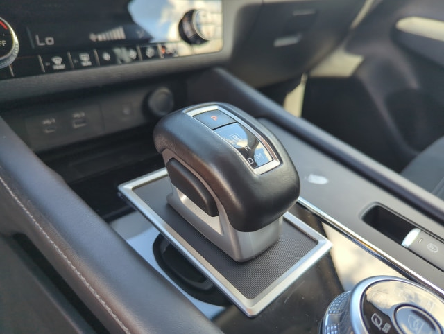 2024 Mitsubishi Outlander SE - Photo 41
