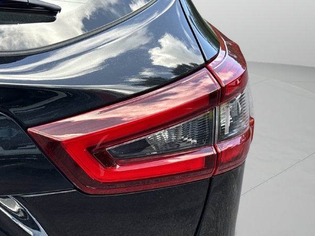 2022 Nissan Rogue Sport SV - Photo 19