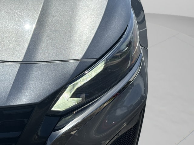 2024 Nissan Altima SR - Photo 17