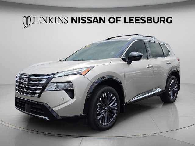 2025 Nissan Rogue Platinum - Photo 14
