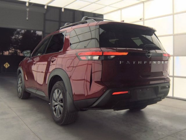 2024 Nissan Pathfinder SV - Photo 6