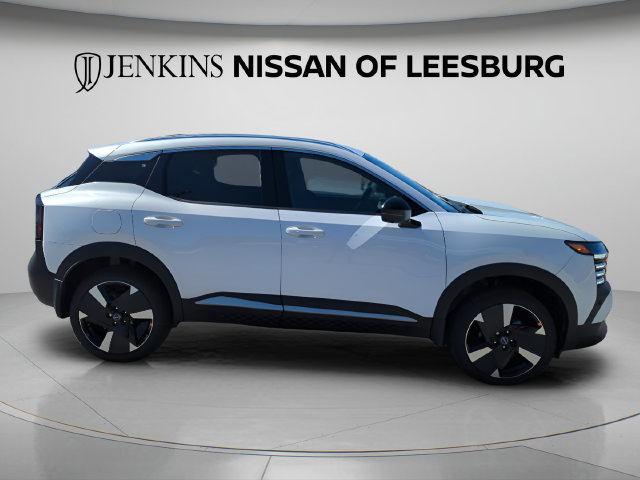 Used 2026 Nissan Kicks SR SUV