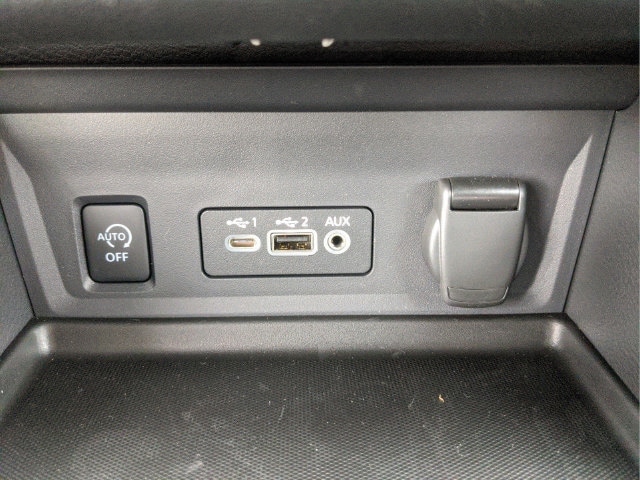 2025 Nissan Sentra SR - Photo 39