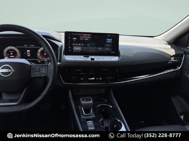 2025 Nissan Rogue SL - Photo 27