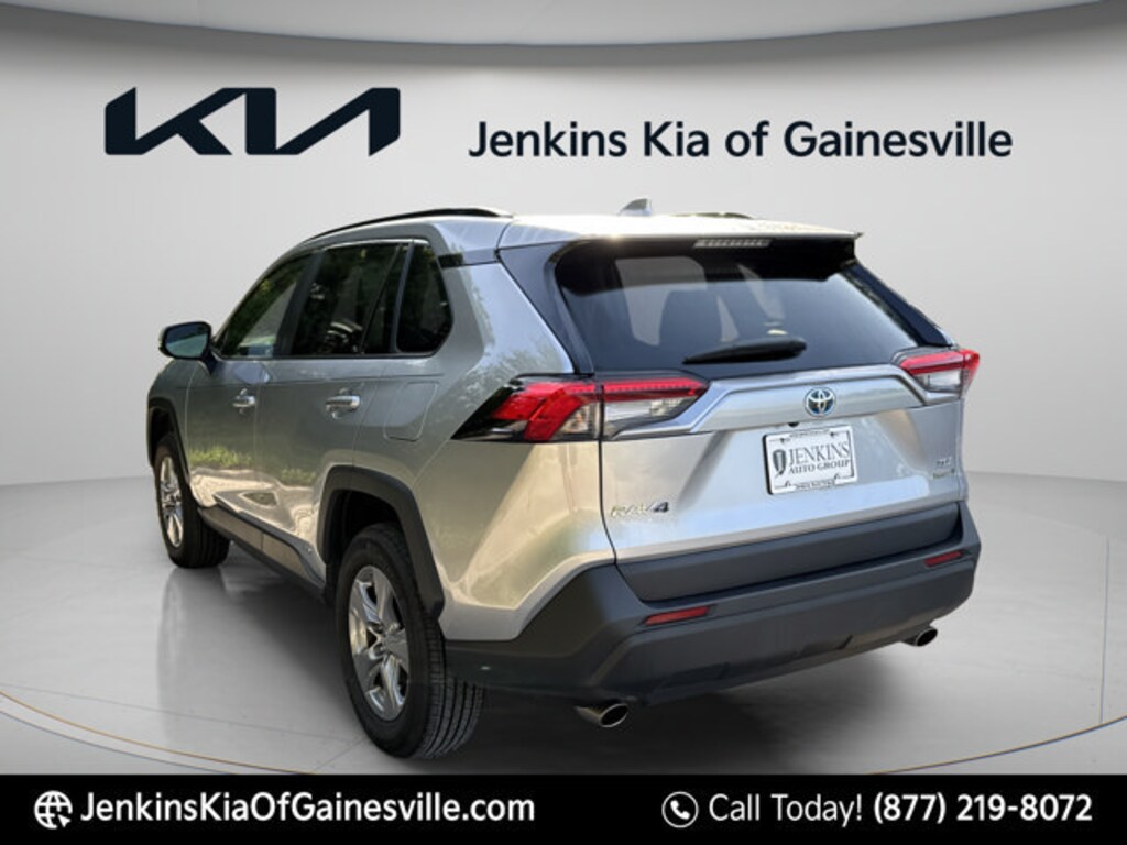 Used 2023 Toyota RAV4 Hybrid XLE SUV
